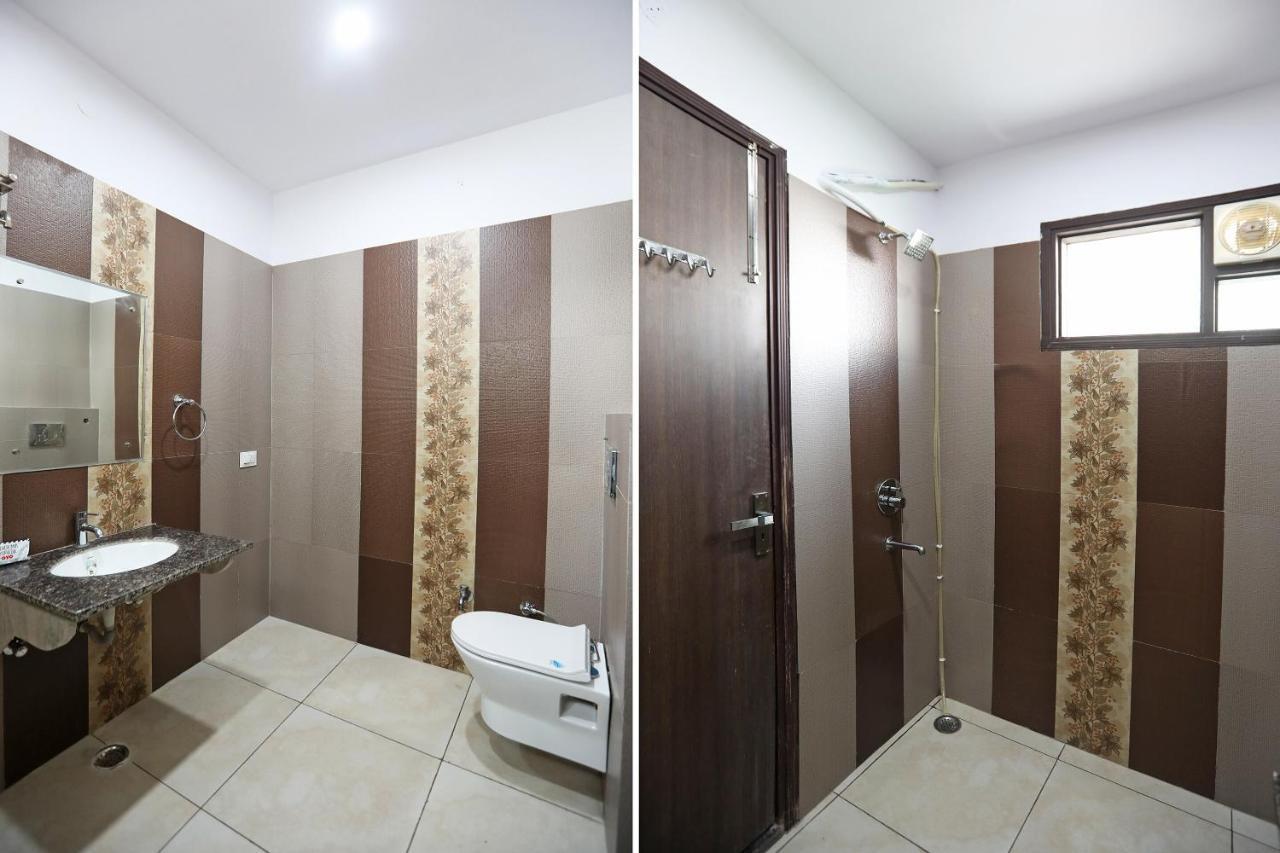 Hotel Oyo 48501 Dayal Regency Hapur Exterior foto