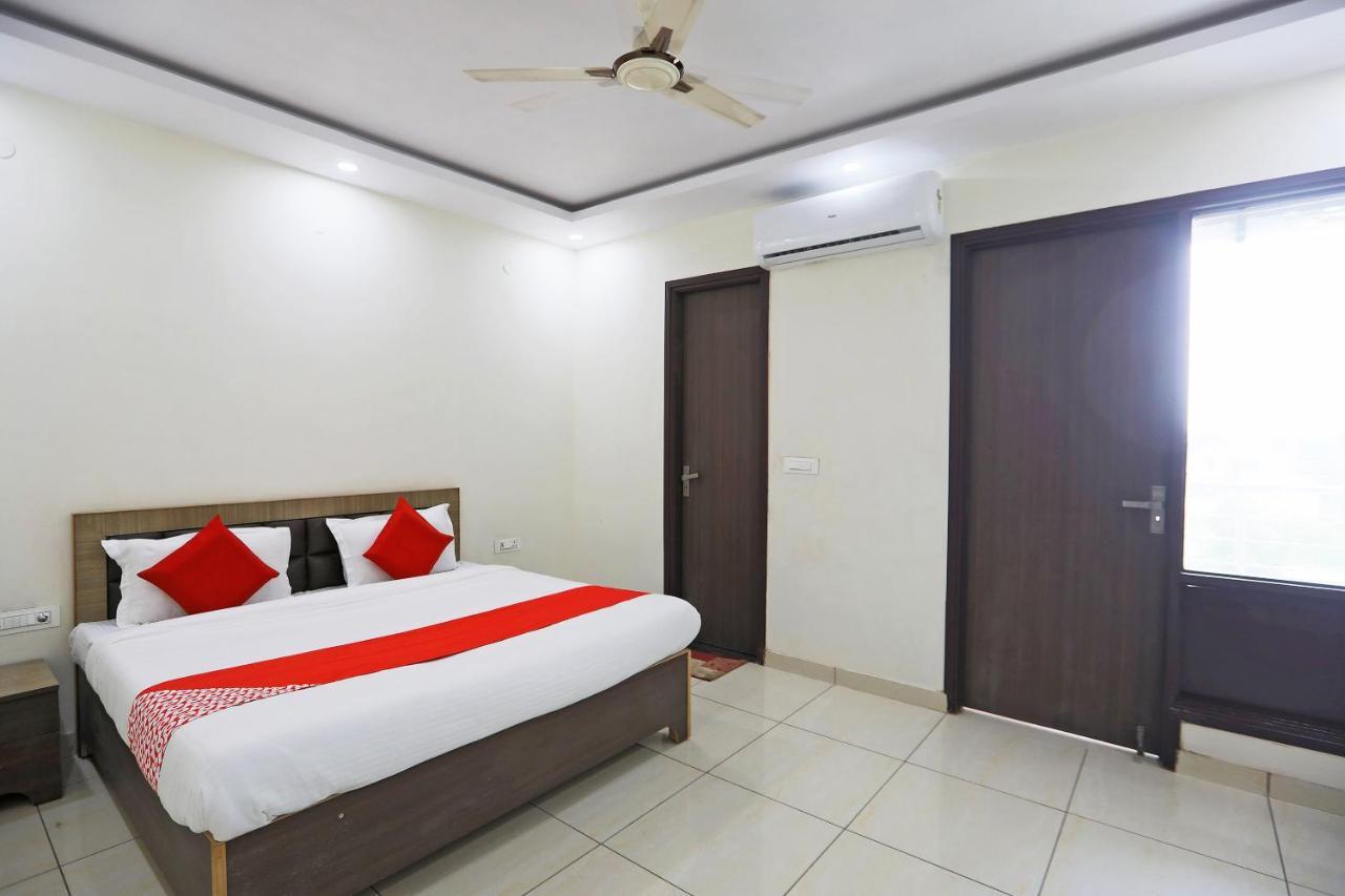 Hotel Oyo 48501 Dayal Regency Hapur Exterior foto