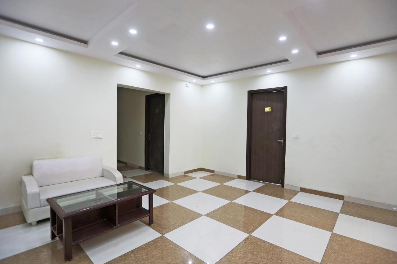 Hotel Oyo 48501 Dayal Regency Hapur Exterior foto
